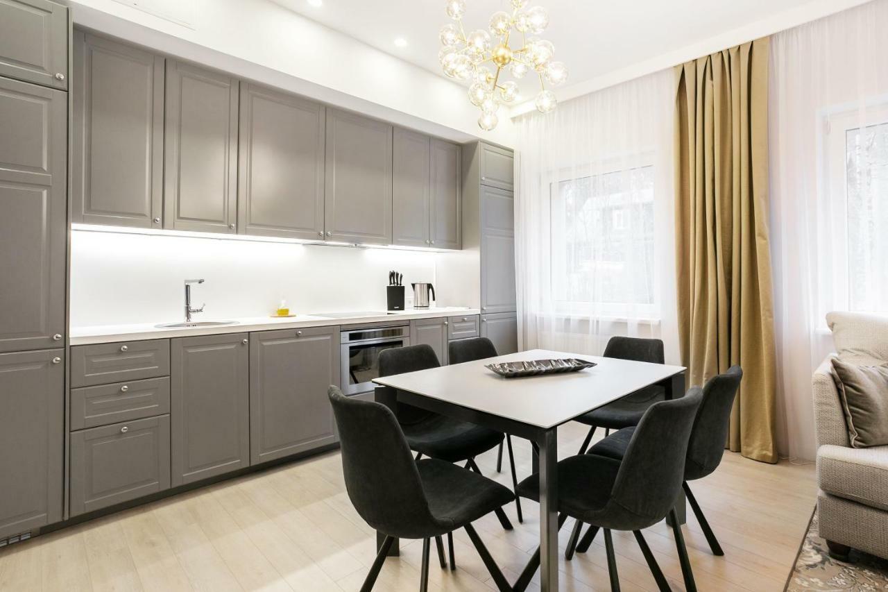 Luxury For Everyone - Hills Park Lux Apartments 3 VNO Exterior foto
