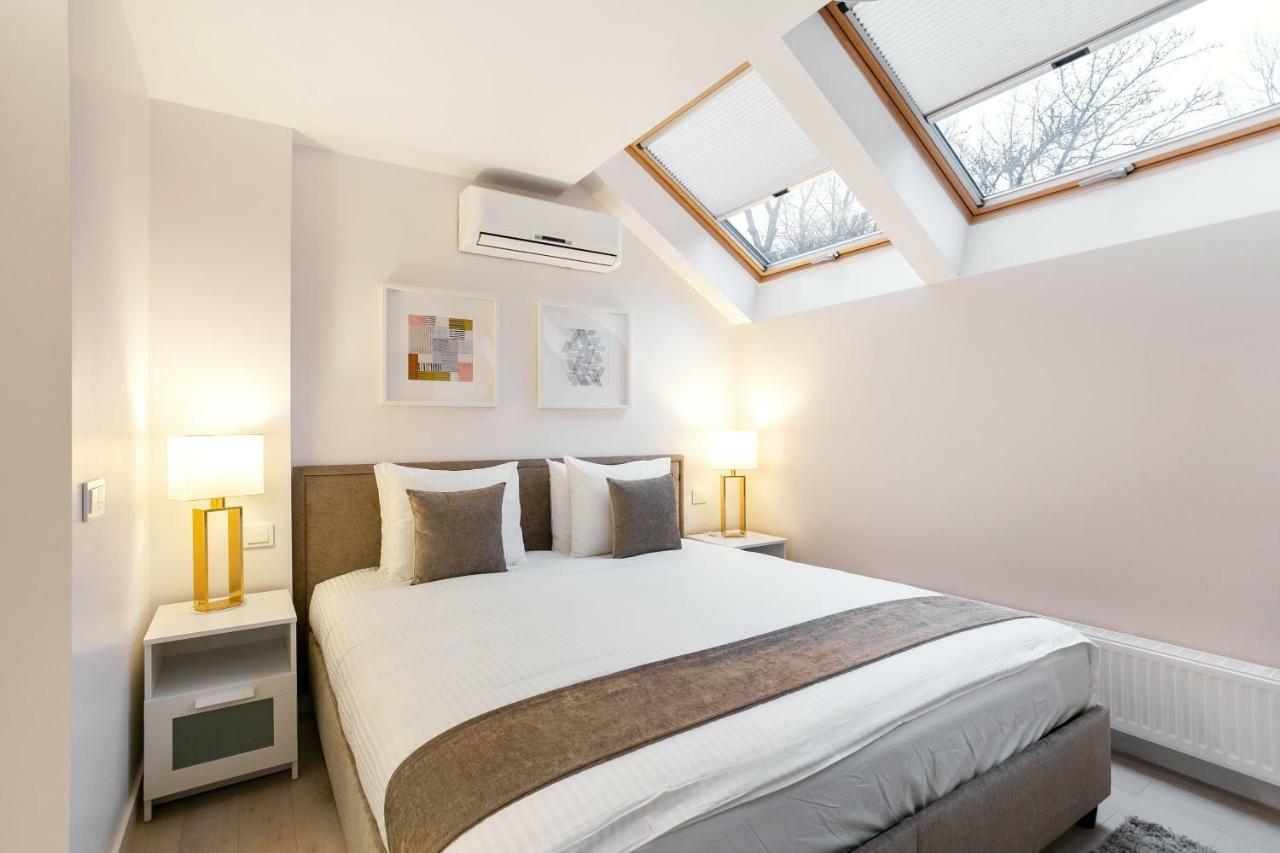 Luxury For Everyone - Hills Park Lux Apartments 3 VNO Exterior foto