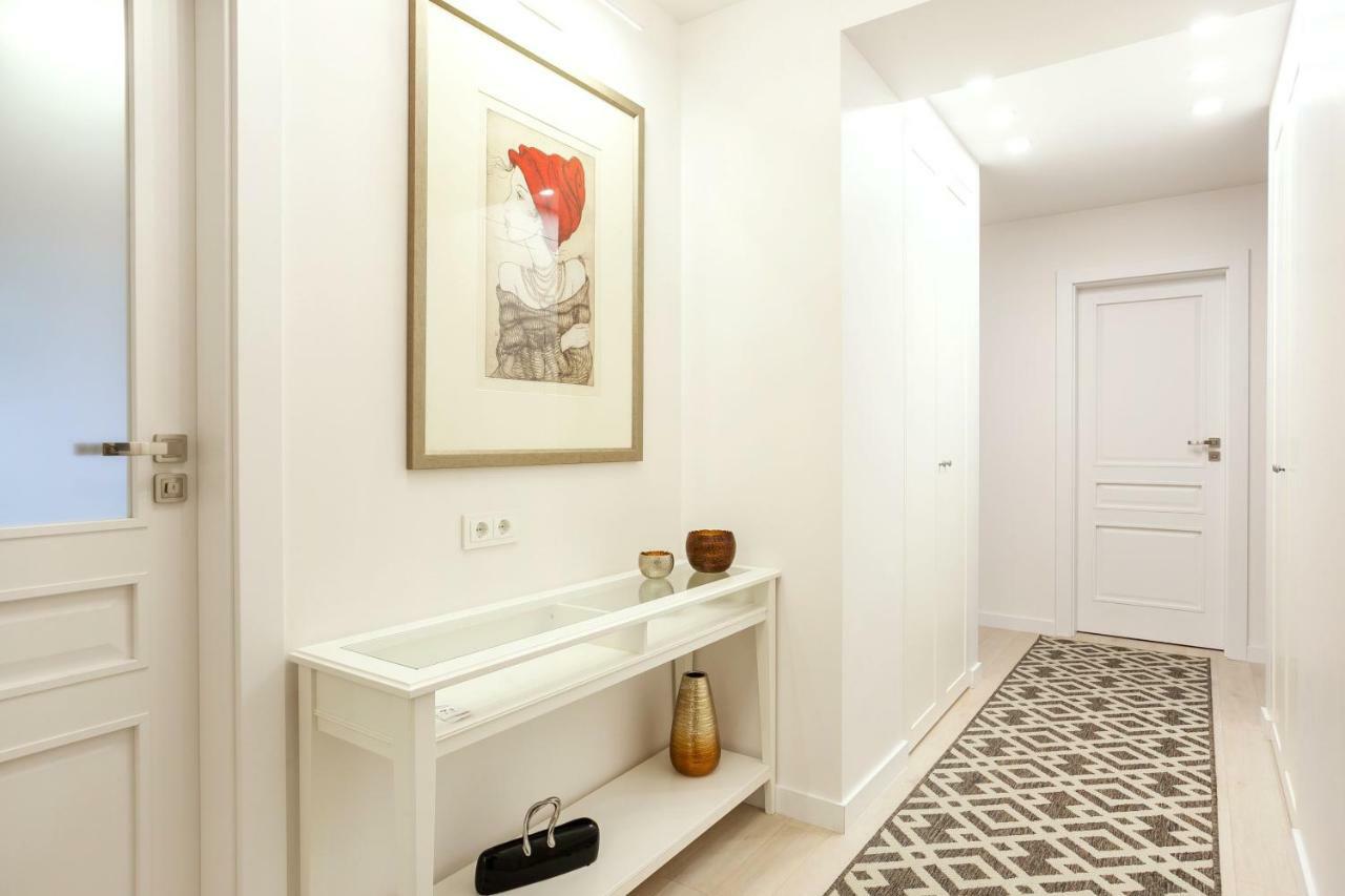 Luxury For Everyone - Hills Park Lux Apartments 3 VNO Exterior foto